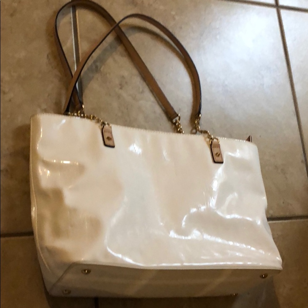 🚨MAKE OFFER🚨white Michael Kors purse